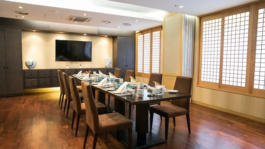 Commodore Hotel Busan