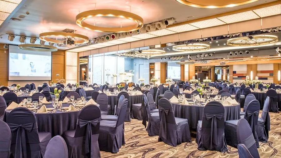 Commodore Hotel Busan