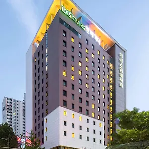 Ibis Styles Ambassador Gangnam Южная Корея