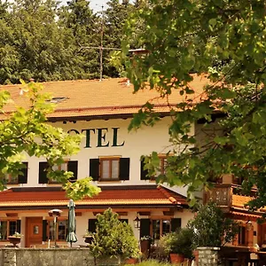 Hotel Kapler Alm ***