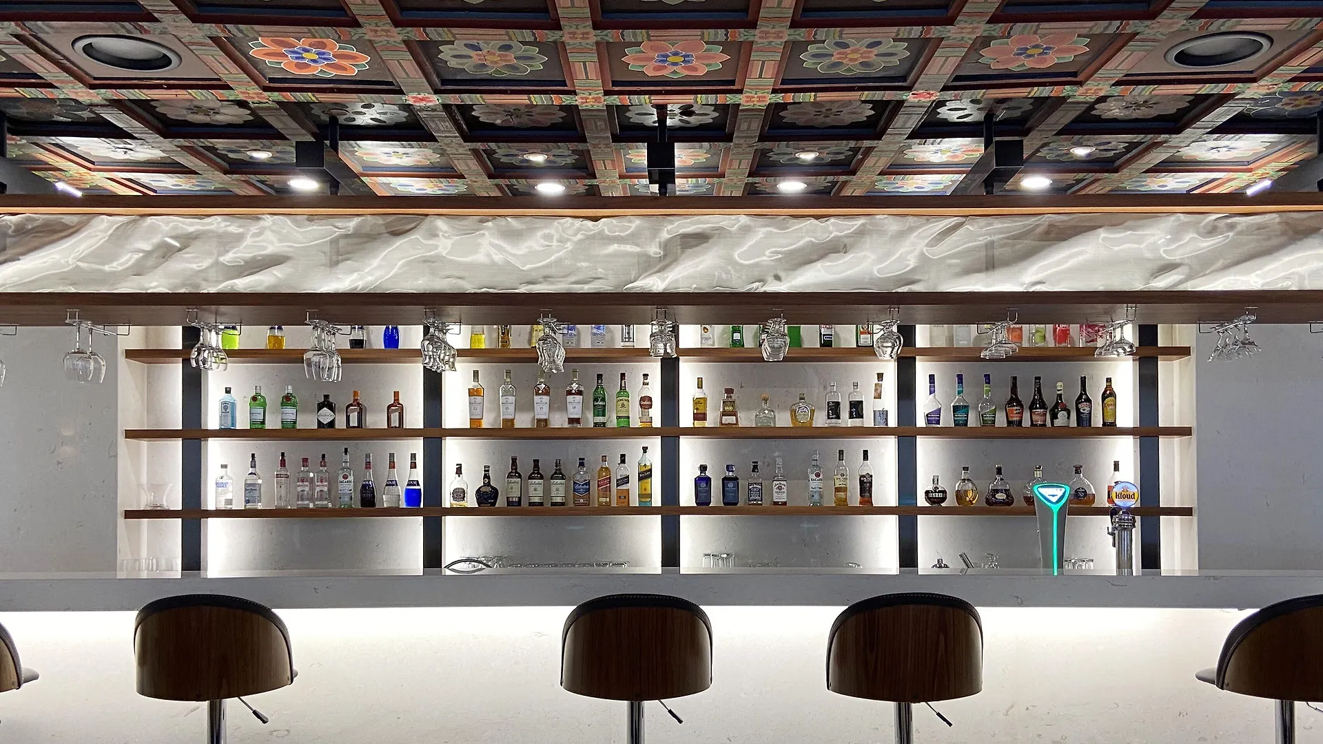 Commodore Hotel Busan