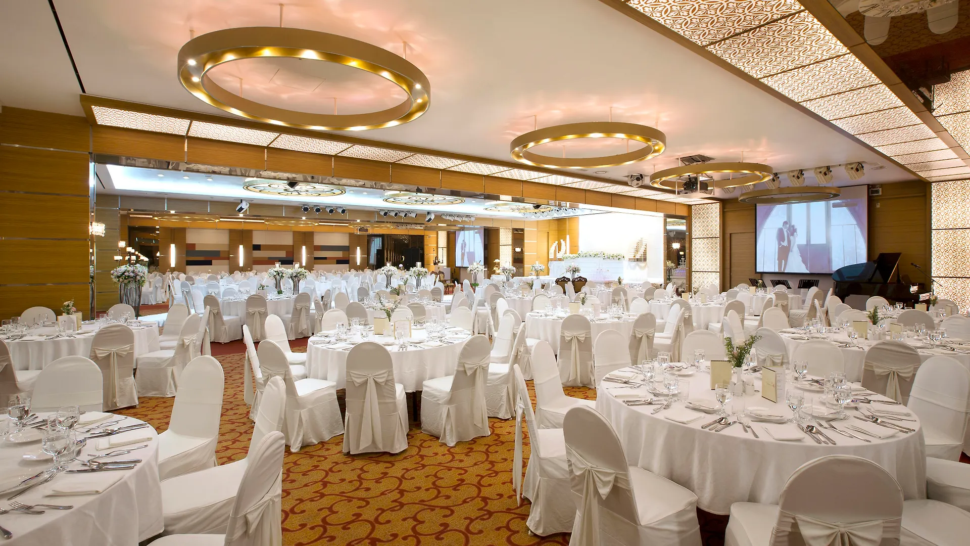 Commodore Hotel Busan