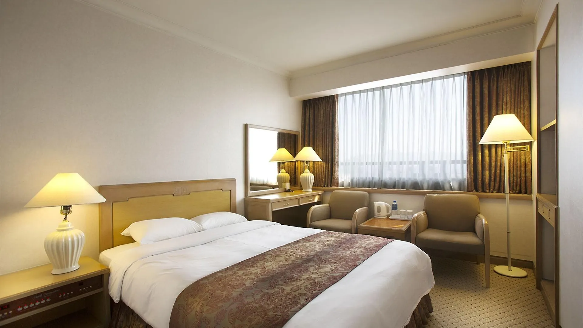 Commodore Hotel Busan